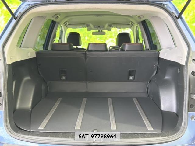 Subaru FORESTER 2018-01 7821082-7