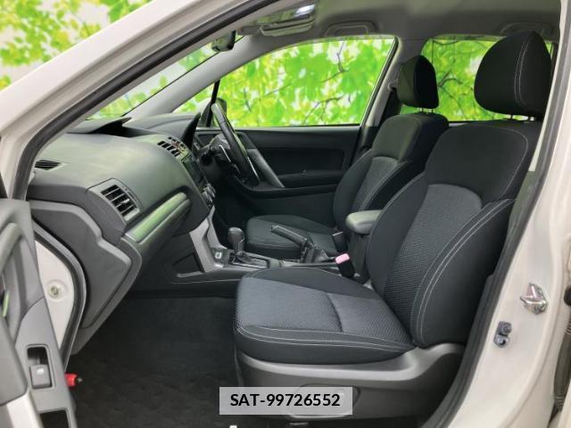 Subaru FORESTER 2012-11 7821607-5