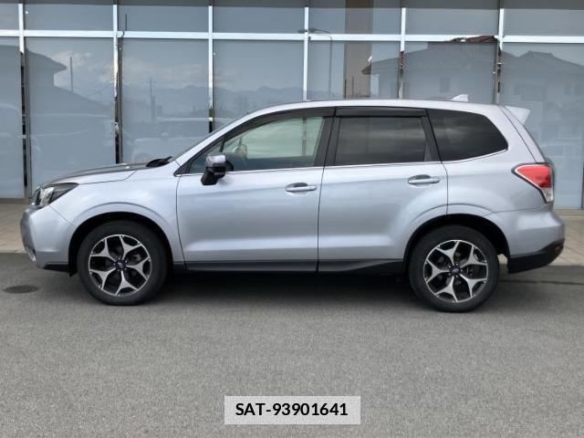 Subaru FORESTER 2017-05 7822065-1