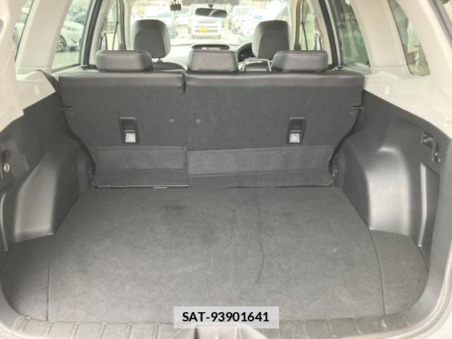 Subaru FORESTER 2017-05 7822065-7