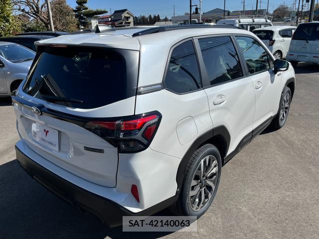 Subaru FORESTER 2026-02 7822711-17