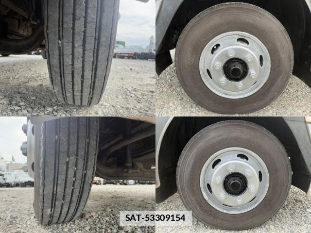 Isuzu FORWARD 2006-08 7816824-7