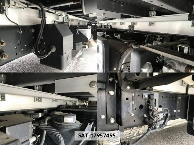 Isuzu FORWARD 2018-03 7817387-13