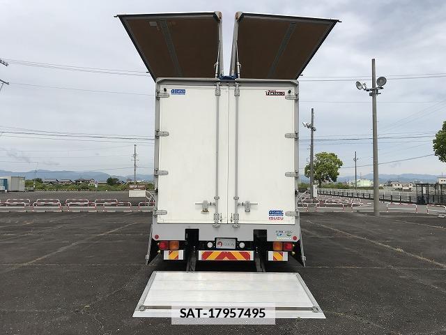 Isuzu FORWARD 2018-03 7817387-6