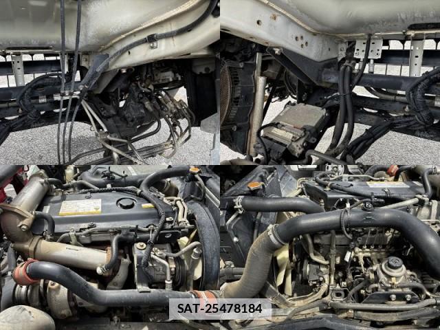 Isuzu FORWARD 2011-08 7817388-15