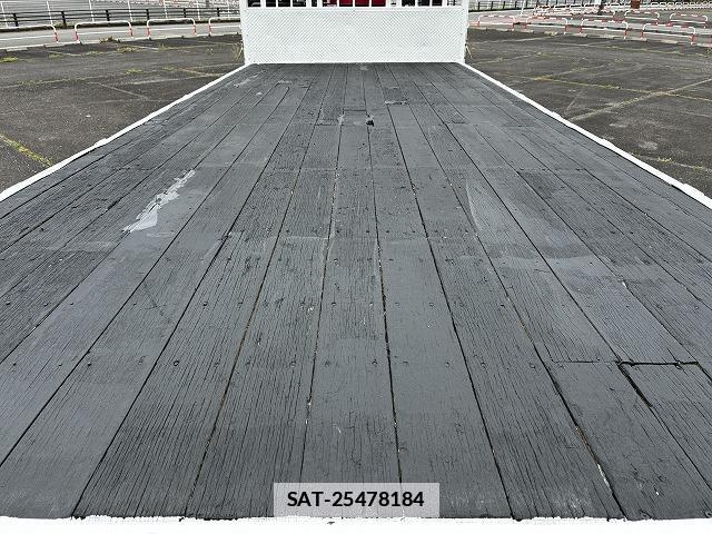 Isuzu FORWARD 2011-08 7817388-5
