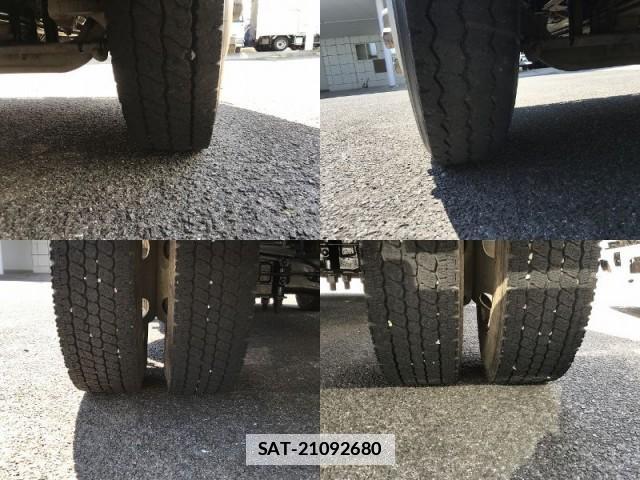 Isuzu FORWARD 2014-03 7817394-18