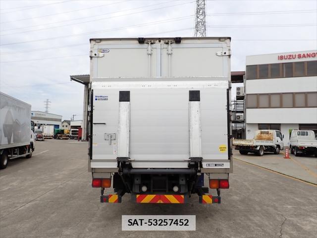 Isuzu FORWARD 2020-09 7822805-1