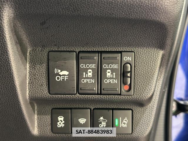 Honda FREED HYBRID 2017-04 7812309-5