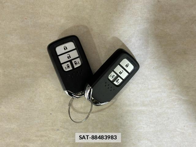Honda FREED HYBRID 2017-04 7812309-6