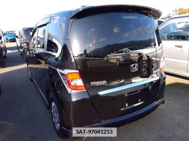 Honda FREED HYBRID 2015-09 7813988-1
