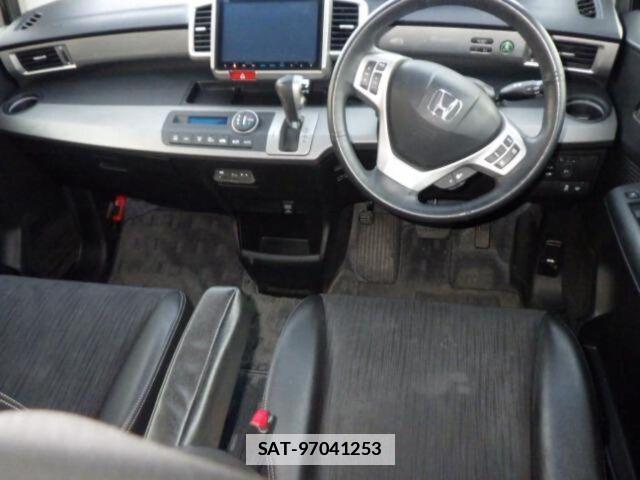 Honda FREED HYBRID 2015-09 7813988-2