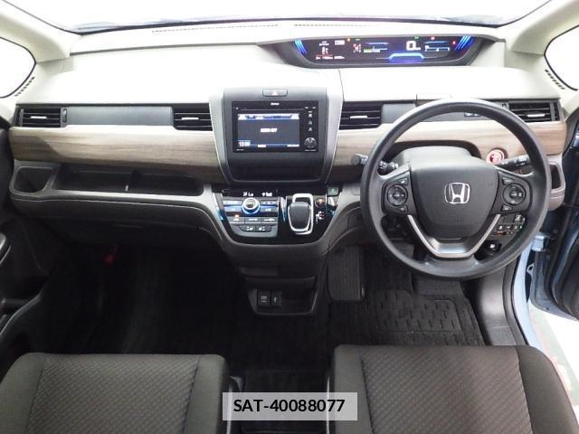 Honda FREED HYBRID 2022-05 7814940-2