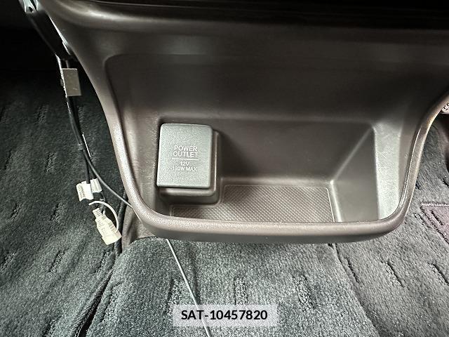 Honda FREED HYBRID 2018-03 7815646-11