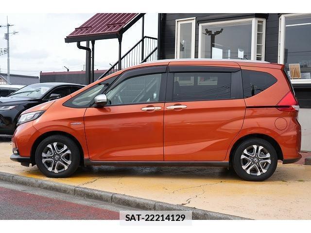 Honda FREED HYBRID 2021-04 7815777-1