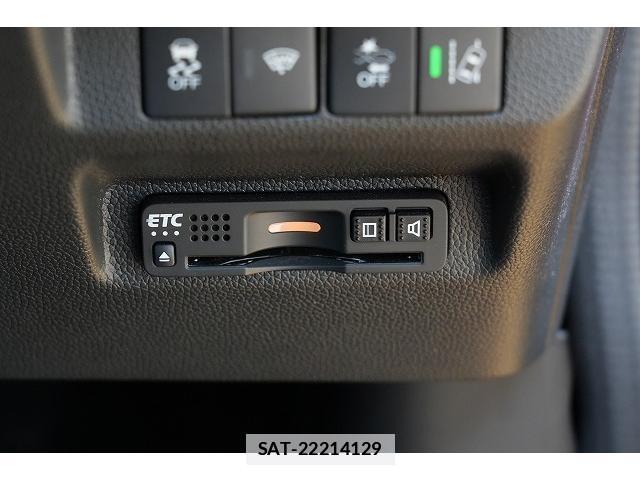 Honda FREED HYBRID 2021-04 7815777-8