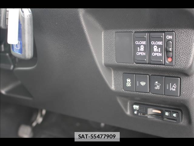 Honda FREED HYBRID 2022-03 7816485-3