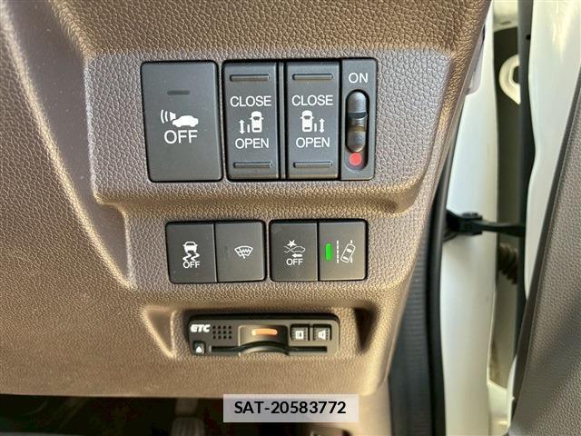 Honda FREED HYBRID 2017-03 7817453-10