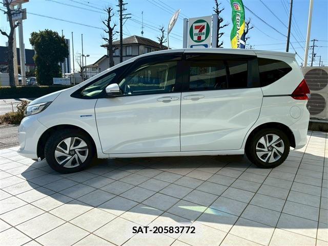 Honda FREED HYBRID 2017-03 7817453-2