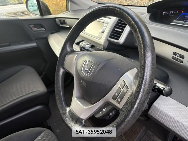 Honda FREED HYBRID 2012-01 7818792-2