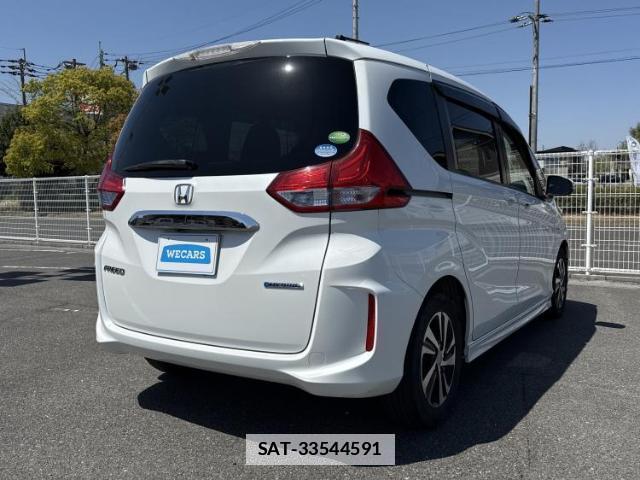 Honda FREED HYBRID 2019-04 7821819-2