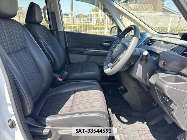 Honda FREED HYBRID 2019-04 7821819-3