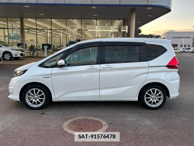 Honda FREED HYBRID 2017-03 7822055-1