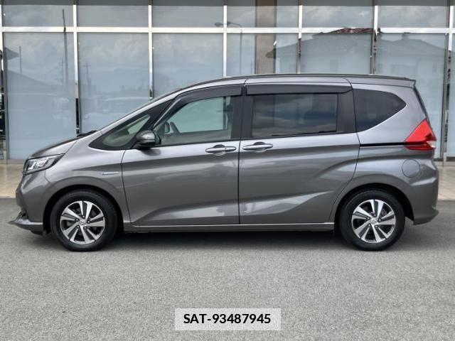 Honda FREED HYBRID 2020-02 7822059-1