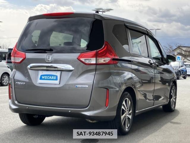 Honda FREED HYBRID 2020-02 7822059-2
