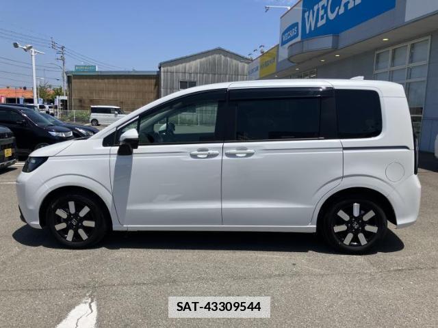 Honda FREED HYBRID 2024-10 7822653-1