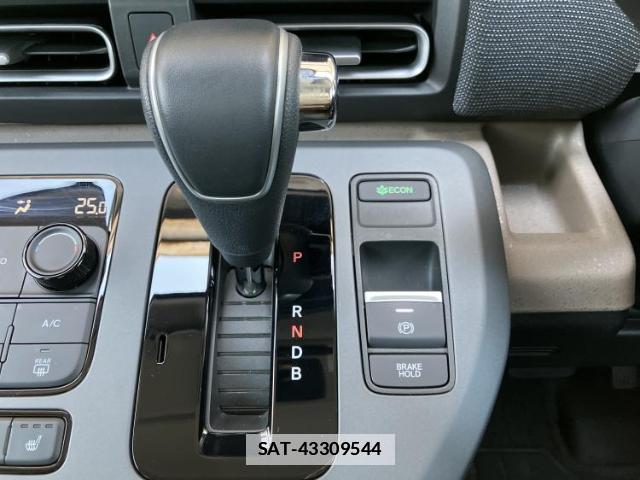 Honda FREED HYBRID 2024-10 7822653-11