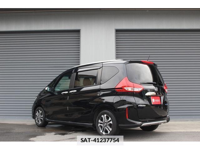 Honda FREED HYBRID 2023-11 7822940-3