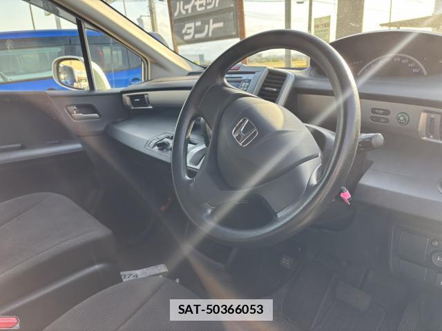 Honda FREED 2012 7811828-13
