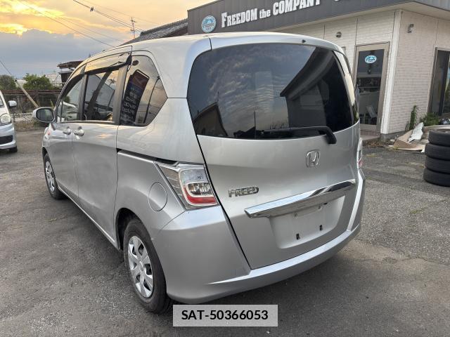 Honda FREED 2012 7811828-3