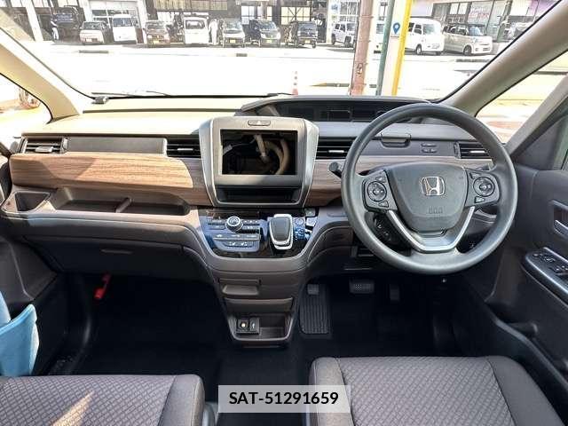 Honda FREED 2024-03 7814302-2