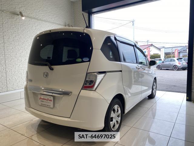 Honda FREED 2013-11 7814643-1