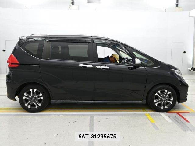 Honda FREED 2021-11 7815177-3