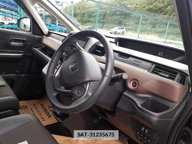 Honda FREED 2021-11 7815177-6