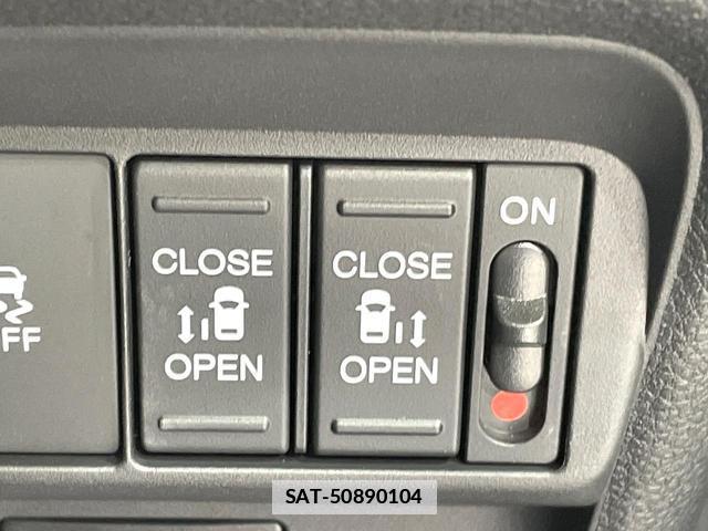 Honda FREED 2025-12 7815939-3