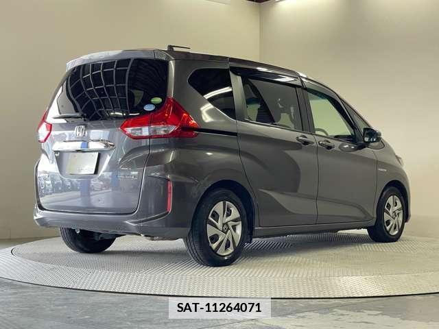 Honda FREED 2016-12 7818358-11