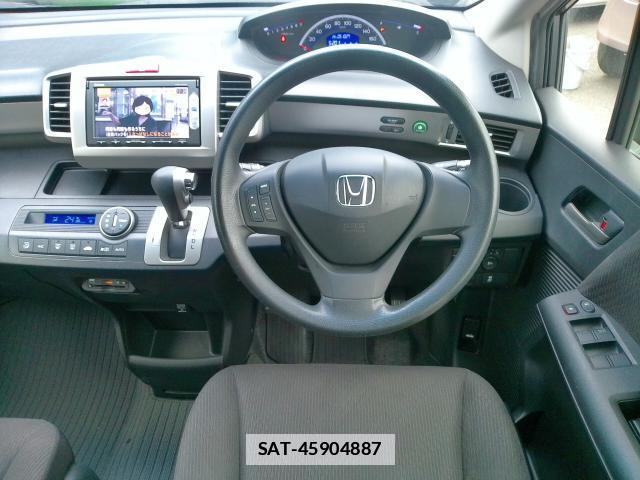 Honda FREED 2015-03 7820687-2