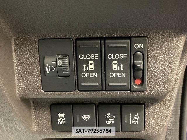 Honda FREED 2018-01 7822668-6