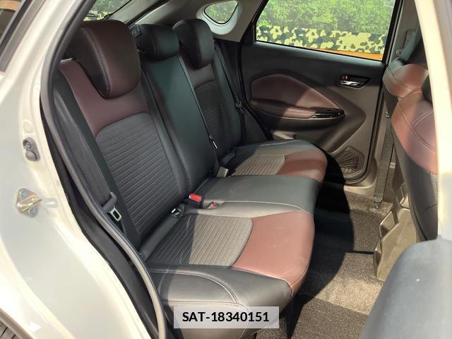 Suzuki Fronx 2025-04 7816289-8