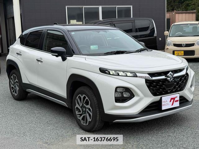 Suzuki Fronx 2024-10 7816858-12