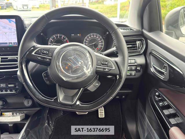 Suzuki Fronx 2024-10 7816858-2