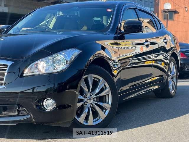 Nissan FUGA HYBRID 2014-02 7815557-12