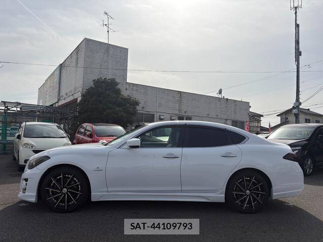 Nissan FUGA HYBRID 2011-03 7819122-2