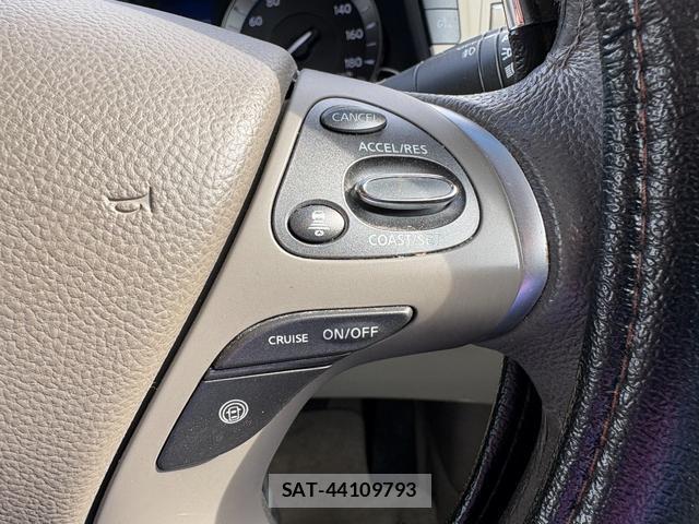 Nissan FUGA HYBRID 2011-03 7819122-6