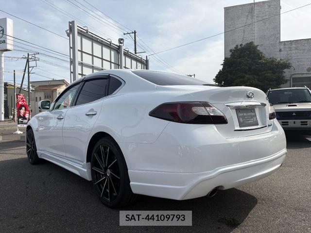 Nissan FUGA HYBRID 2011-03 7819122-9