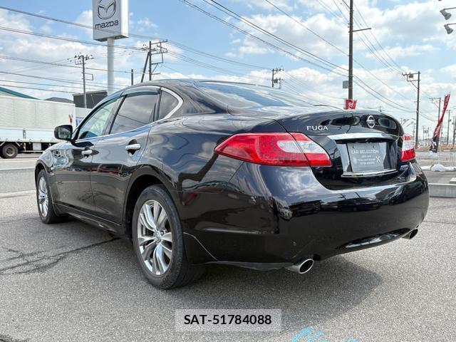 Nissan FUGA HYBRID 2013-03 7819126-9